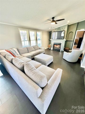 214 Heritage Circle, Taylorsville, NC 28681