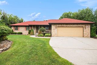 10363 E Bristol Road, Davison, MI 48423