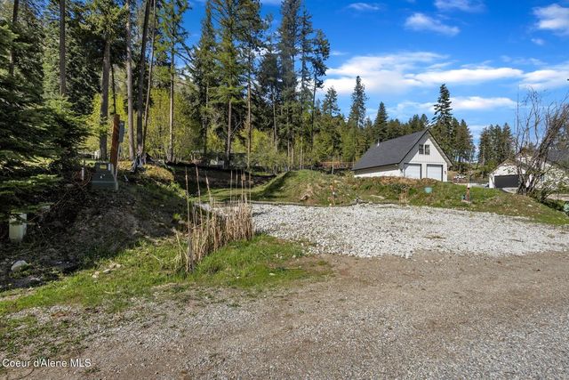 34599 N Terrace Dr, Bayview, ID 83803