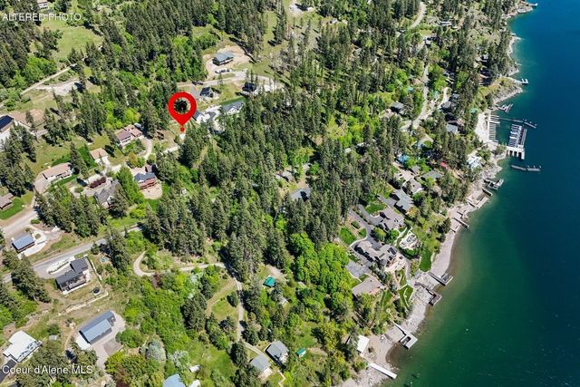34599 N Terrace Dr, Bayview, ID 83803