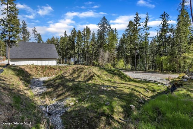 34599 N Terrace Dr, Bayview, ID 83803