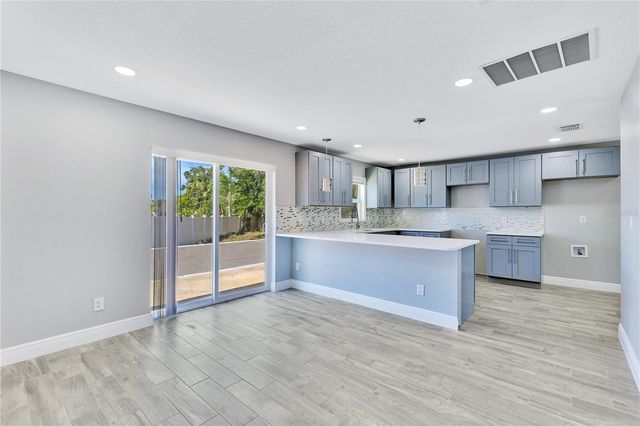 2419 ORANGE CENTER BOULEVARD, Orlando, FL 32805