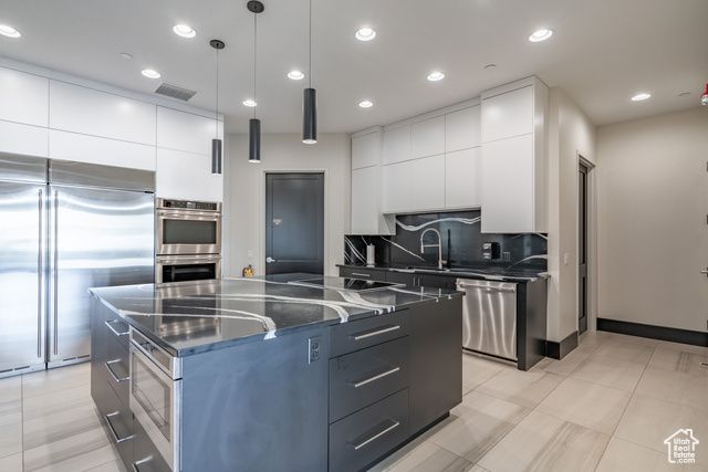 1137 W GRAYSON DR, St. George, UT 84790