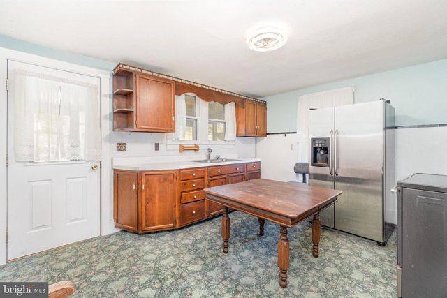 162 BIRCH DR, Lewistown, PA 17044