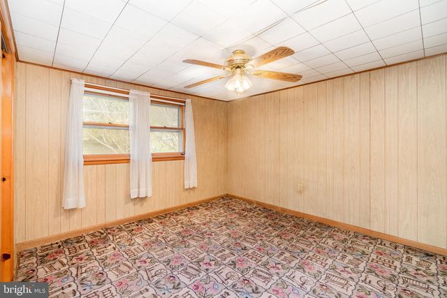 162 BIRCH DR, Lewistown, PA 17044