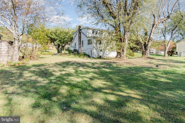 162 BIRCH DR, Lewistown, PA 17044