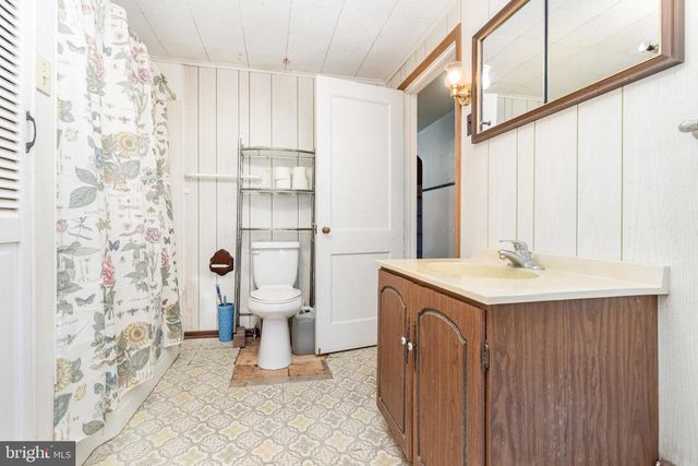 162 BIRCH DR, Lewistown, PA 17044