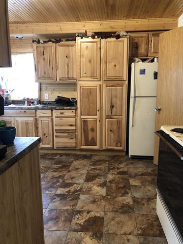 612 St Claire Street, Ashland, WI 54806