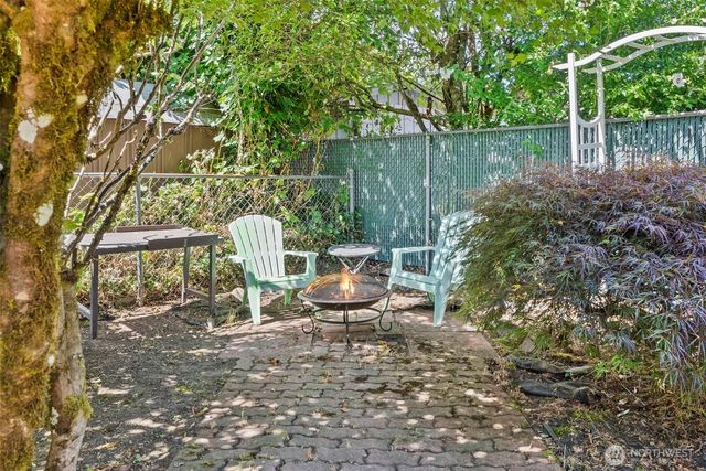 5012 19th Avenue SE, Lacey, WA 98503
