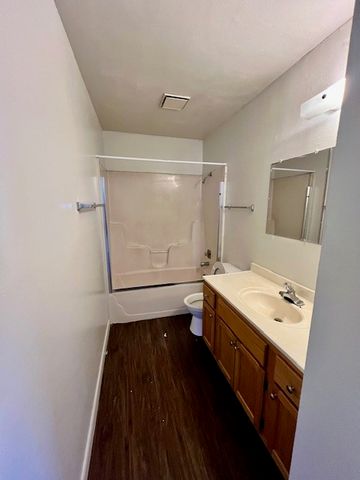 920 N Leverett Avenue 602, Fayetteville, AR 72701