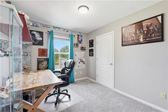 11428 N Ewing Avenue, Kansas City, MO 64156