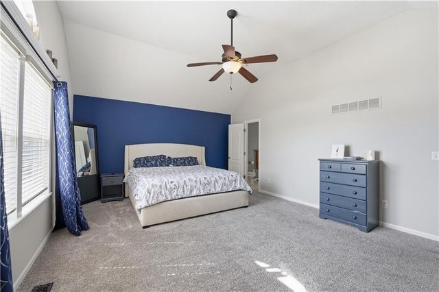 11428 N Ewing Avenue, Kansas City, MO 64156
