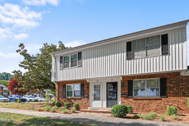 1002 Willow Drive Apt 43, Chapel Hill, NC 27514