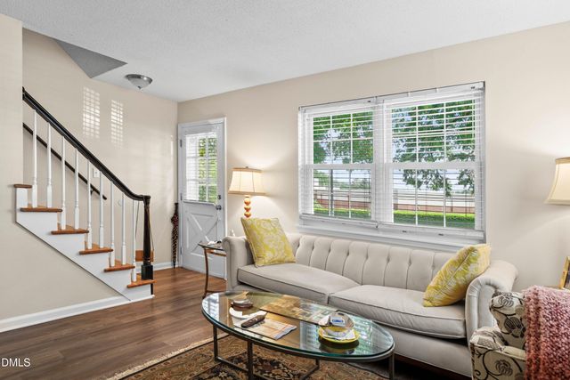 1002 Willow Drive Apt 43, Chapel Hill, NC 27514