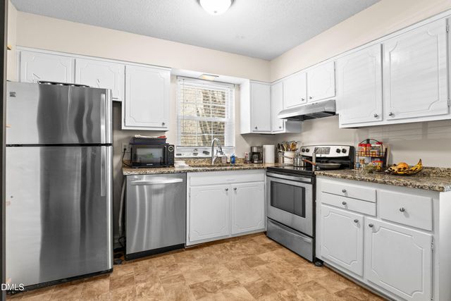 1002 Willow Drive Apt 43, Chapel Hill, NC 27514