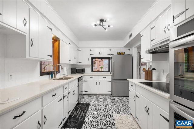 2320 MINOR MILL RD, Charlottesville, VA 22911