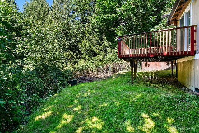 9915 Marine Drive, Tulalip, WA 98271