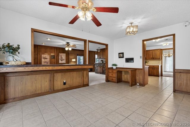 2550 Regency Road, Bartlesville, OK 74006