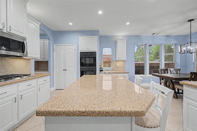 28431 Lauren Cove Lane, Spring, TX 77386