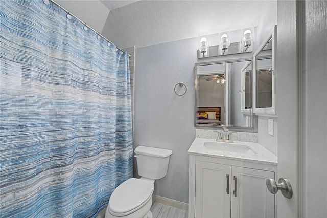 28431 Lauren Cove Lane, Spring, TX 77386