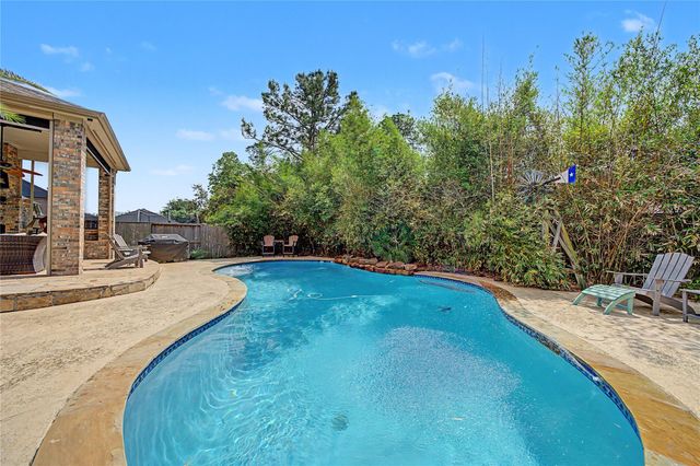 28431 Lauren Cove Lane, Spring, TX 77386