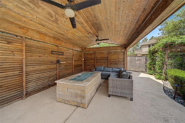 28431 Lauren Cove Lane, Spring, TX 77386