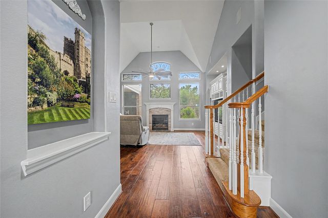 28431 Lauren Cove Lane, Spring, TX 77386