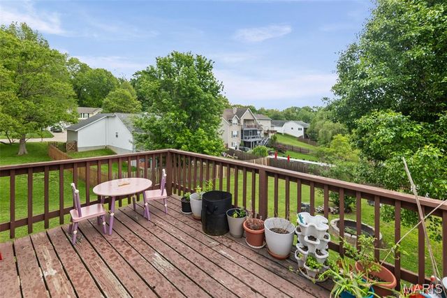 204 Aspen Point, Glen Carbon, IL 62034