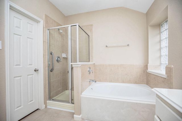 21206 Colton Cove Drive, Houston, TX 77095