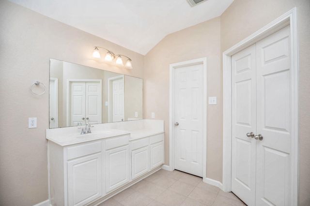 21206 Colton Cove Drive, Houston, TX 77095