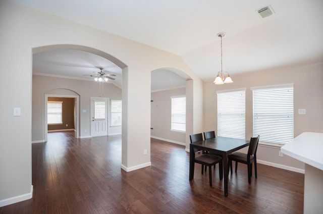 21206 Colton Cove Drive, Houston, TX 77095