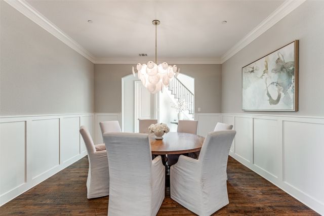 808 Charleston Drive, Southlake, TX 76092