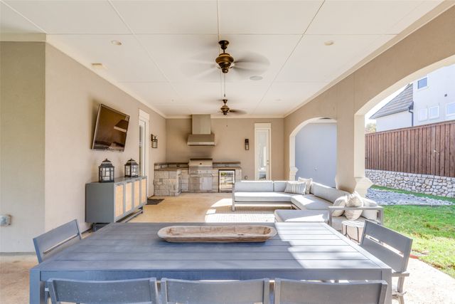 808 Charleston Drive, Southlake, TX 76092