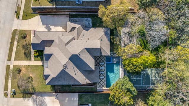 808 Charleston Drive, Southlake, TX 76092