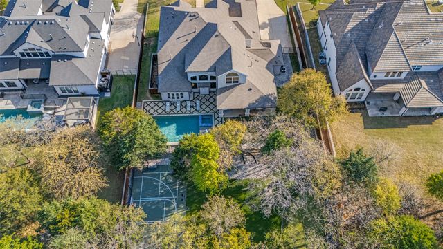 808 Charleston Drive, Southlake, TX 76092