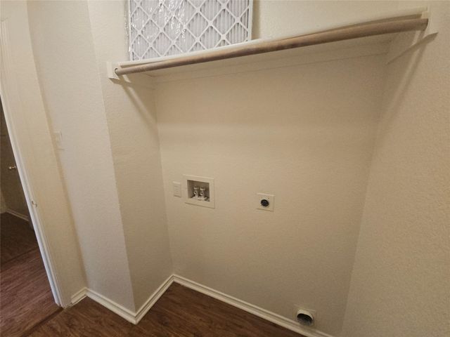 9100 CRANWELL Court, Fort Worth, TX 76134