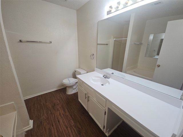 9100 CRANWELL Court, Fort Worth, TX 76134