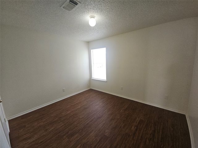 9100 CRANWELL Court, Fort Worth, TX 76134