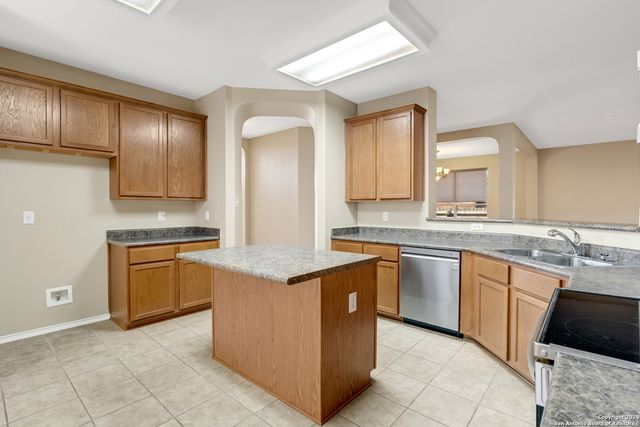 225 Crimson Tree, Cibolo, TX 78108