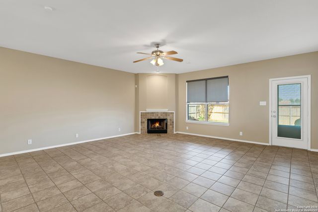 225 Crimson Tree, Cibolo, TX 78108