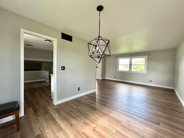 500 Meadowlark Drive, Somerset, KY 42503