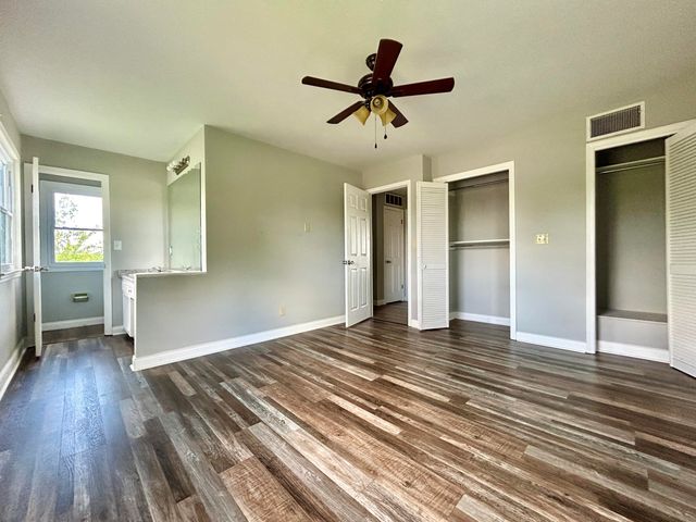 500 Meadowlark Drive, Somerset, KY 42503