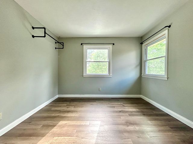 500 Meadowlark Drive, Somerset, KY 42503