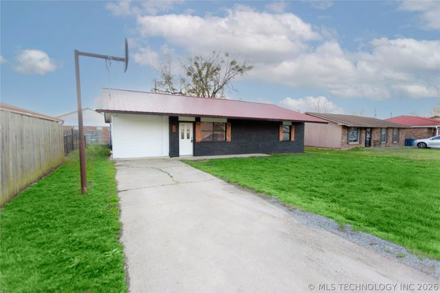 715 NW Bocci Drive, Mcalester, OK 74501