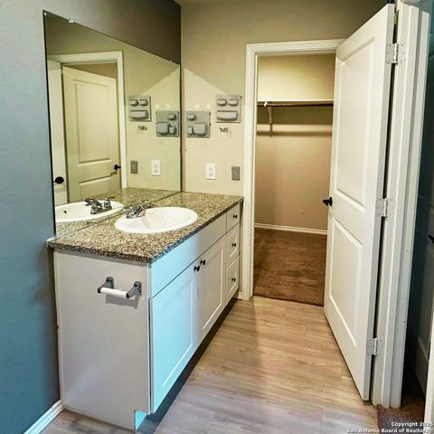 11910 Pewee, San Antonio, TX 78221