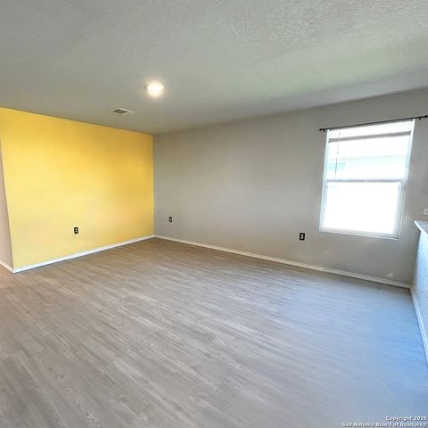 11910 Pewee, San Antonio, TX 78221