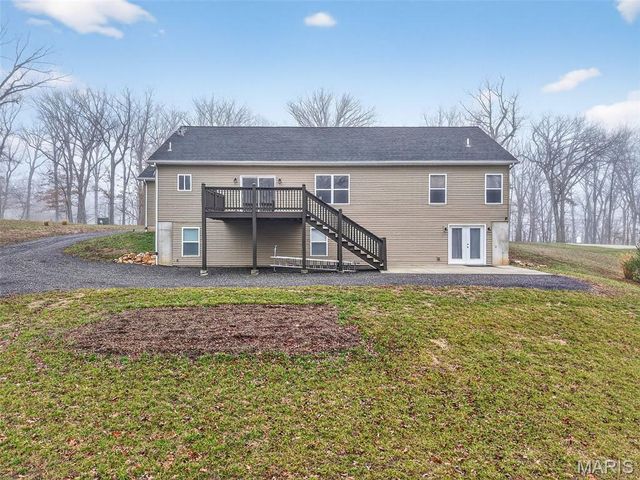 300 Shumard Oak Drive, Troy, MO 63379