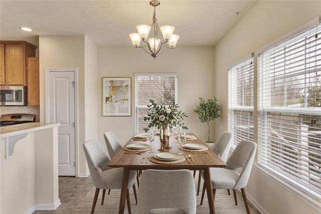 5270 Lantern Hill Ext, Whitehall, PA 15236