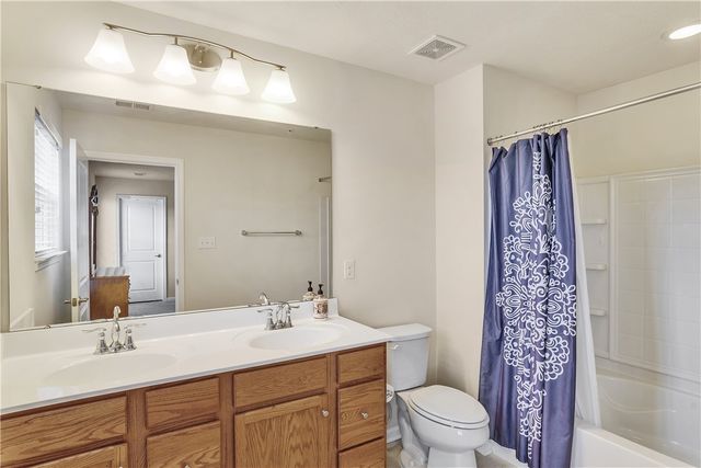 5270 Lantern Hill Ext, Whitehall, PA 15236