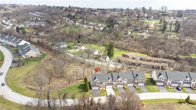 5270 Lantern Hill Ext, Whitehall, PA 15236